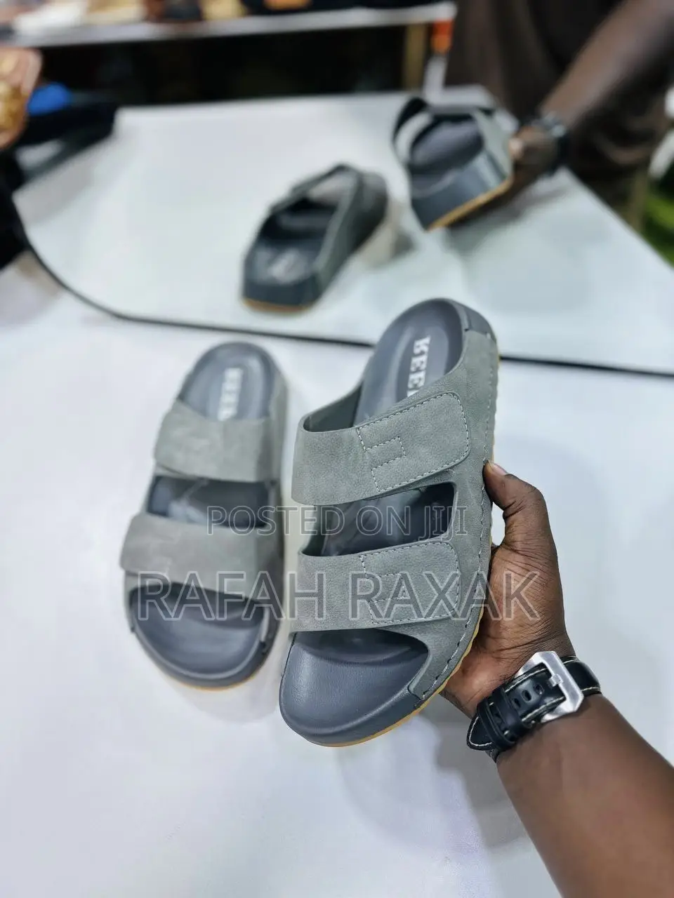 Original Men’S Grey Double Straps Reef Sandals