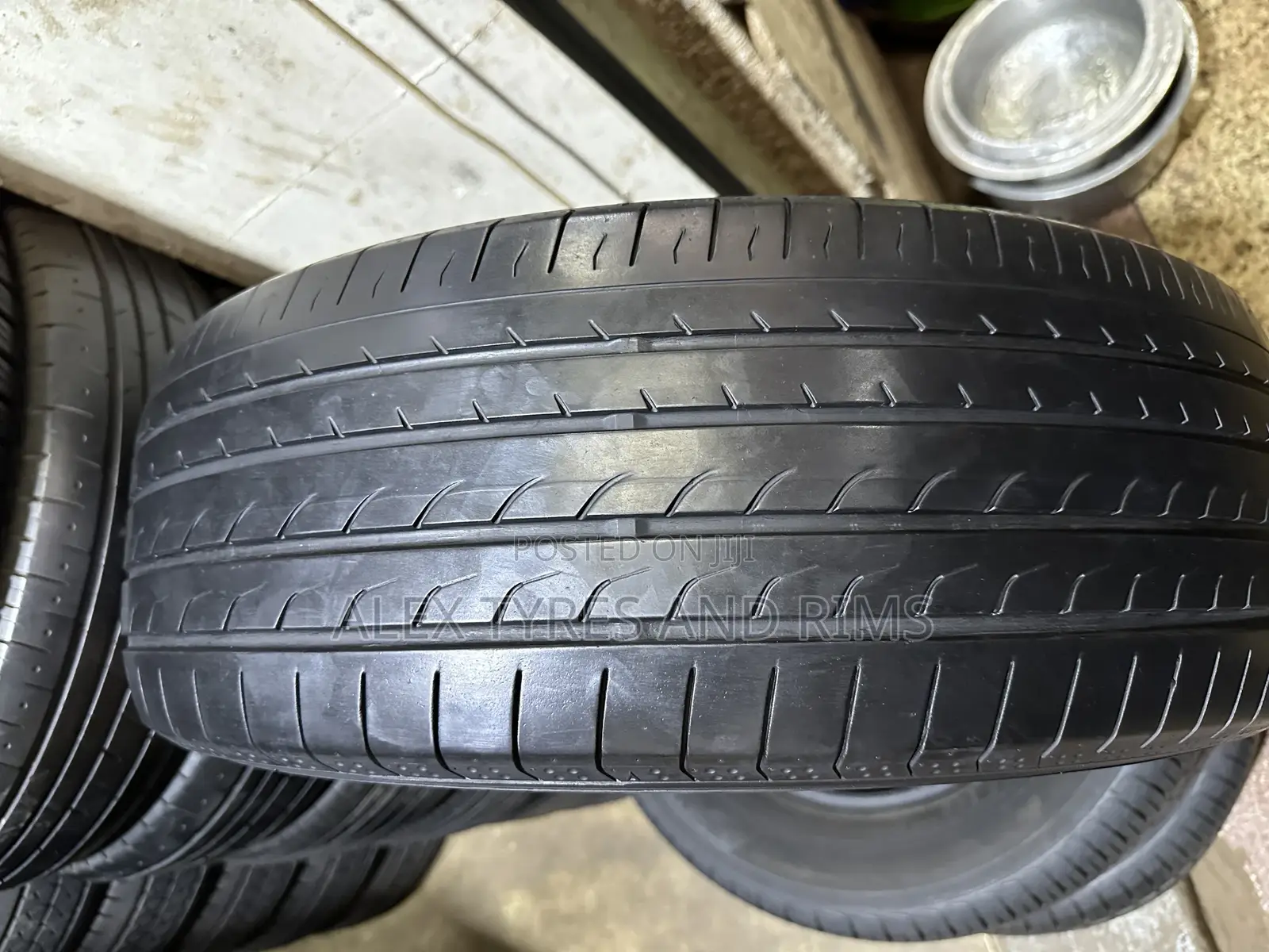 215/65r16 Yokohama Japan Tyre