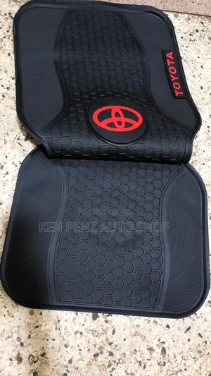 Rubber Toyota Logo Car Floor Mats