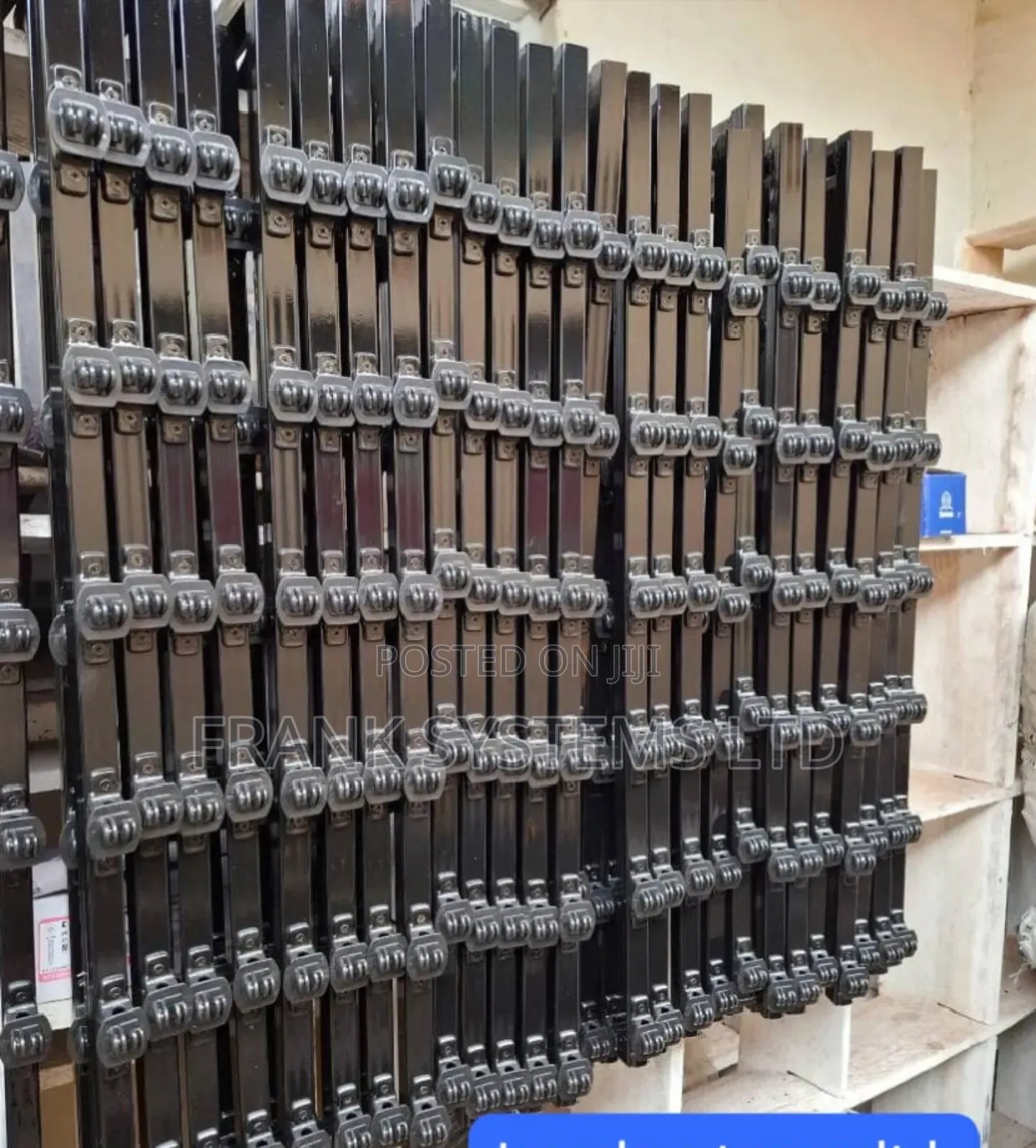 Electric Poles/ Brackets 6lines