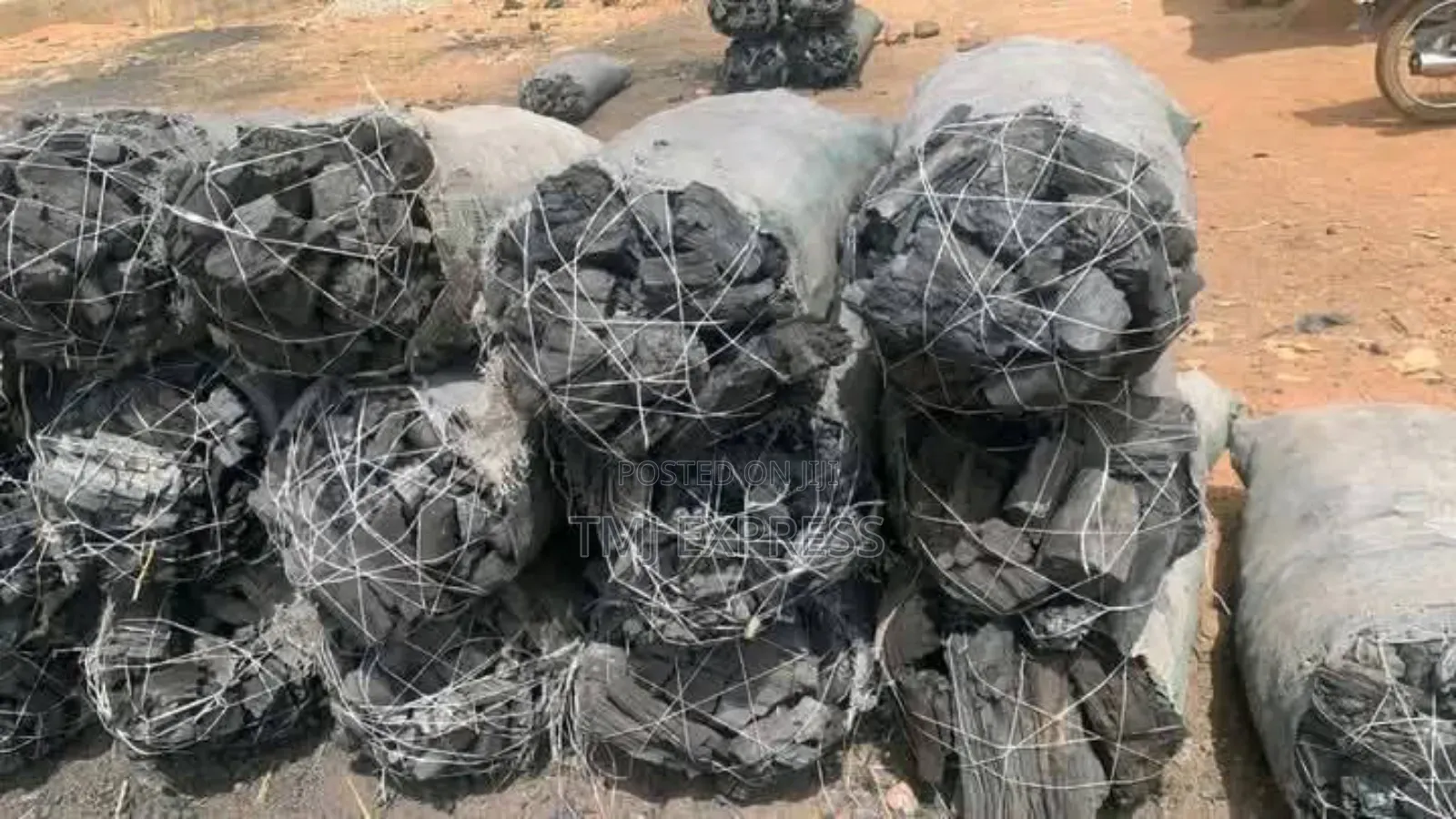 Charcoal Per 100kg Sack