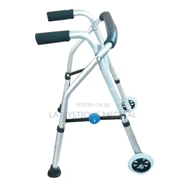 Toddlers Walking Aid With Casters