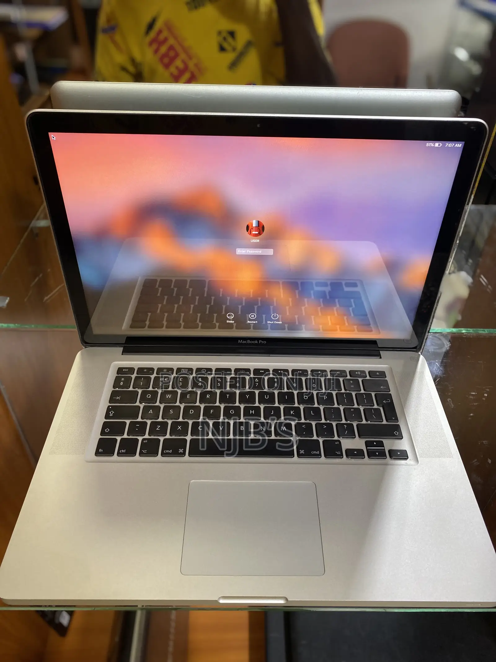 Laptop Apple MacBook Pro 2011 4GB Intel Core I5 HDD 250GB