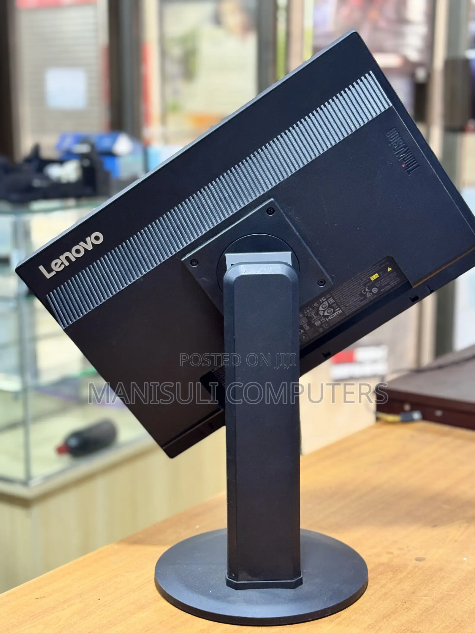 Lenovo Monitor 20 Inch Screen Ips Hdmis Dp Display 