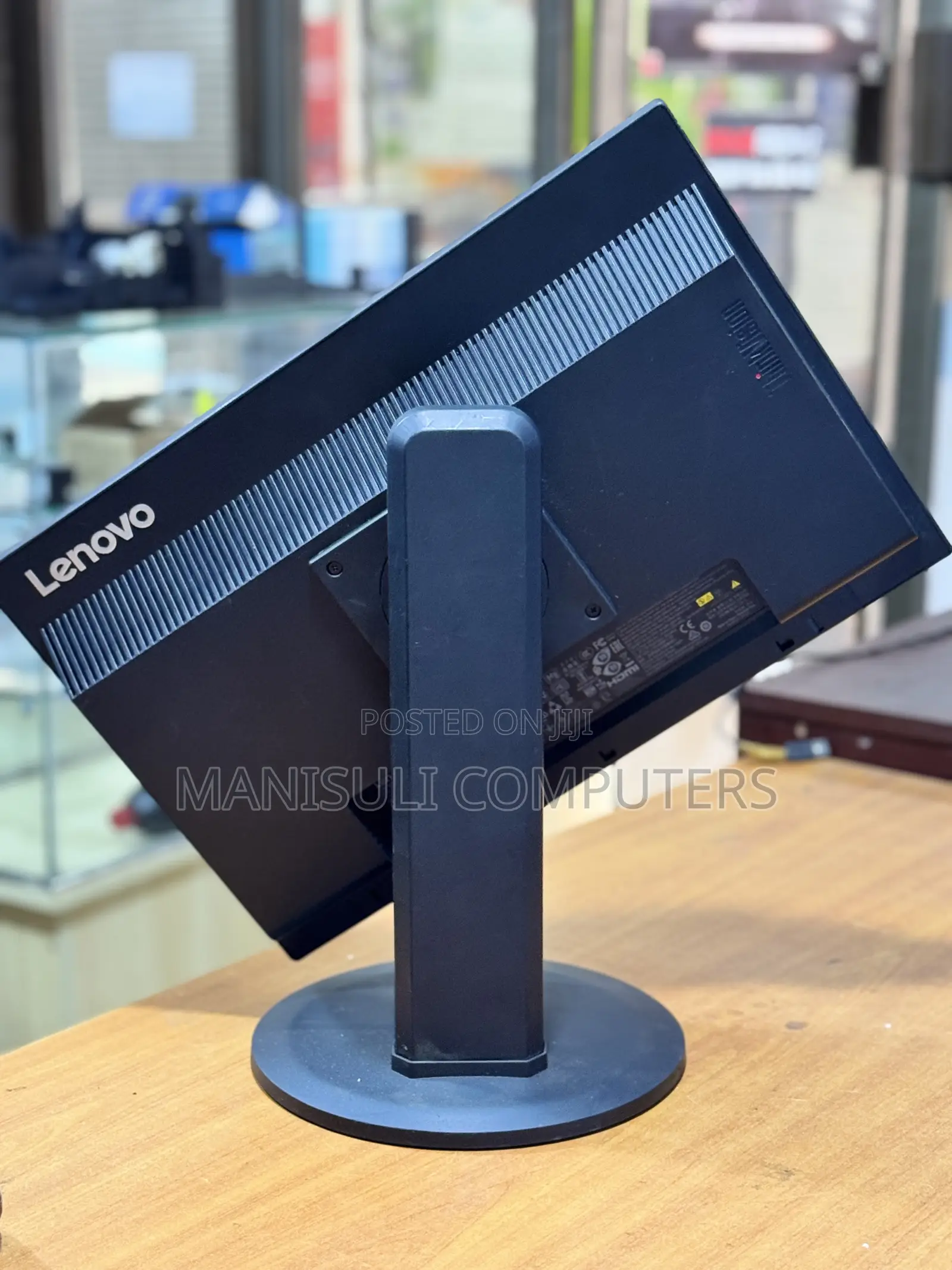 Lenovo Monitor 20 Inch Screen Ips Hdmis Dp Display 