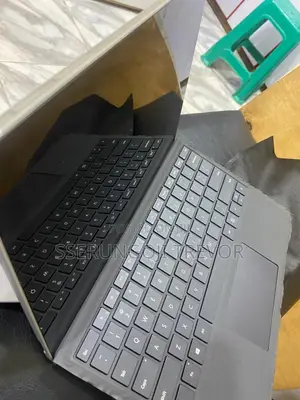 Laptop Microsoft Surface Pro 3 8GB Intel Core I5 SSHD+SSD 256GB