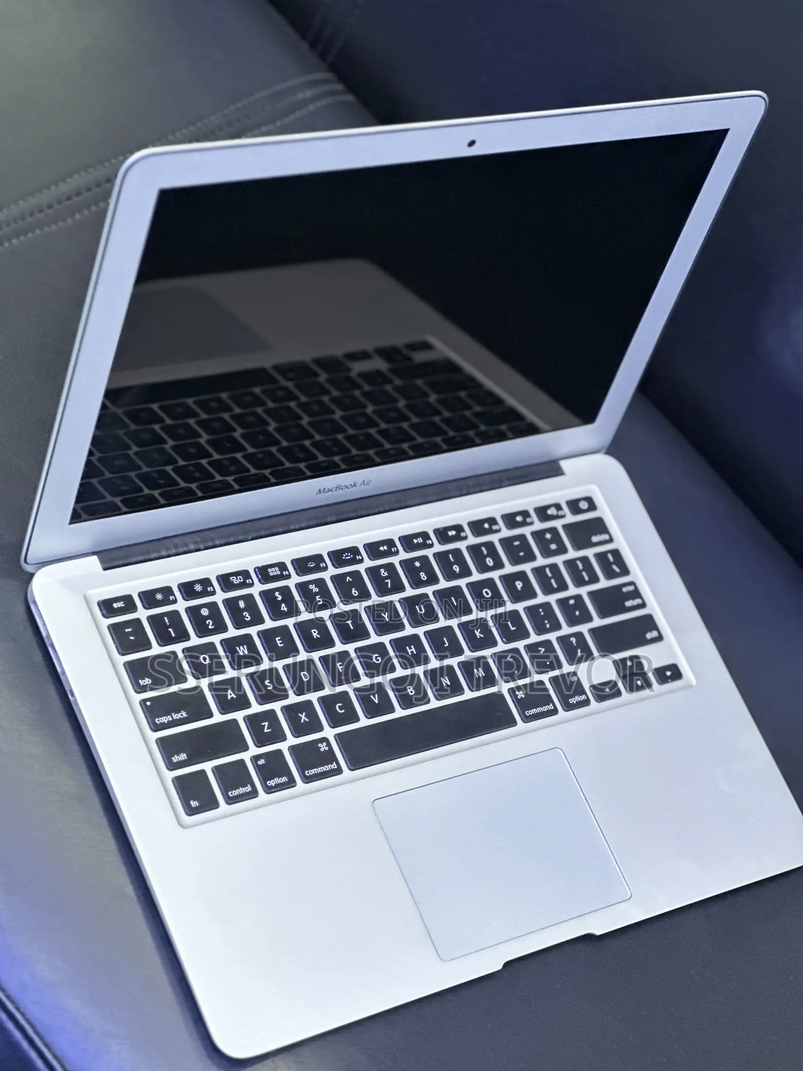 Laptop Apple MacBook Air 8GB Intel Core I5 SSHD+SSD 256GB