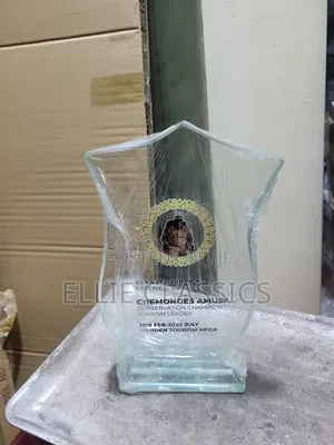 Black and Clear Award