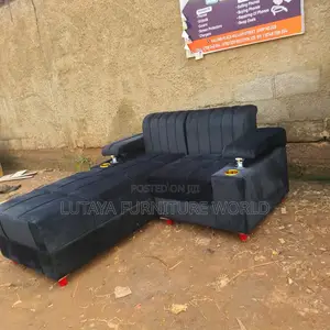 Min L Sofas for Sale in Black Color