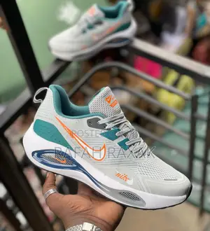 New Classic Nike Air Zoom Winflow Trainer Sneakers