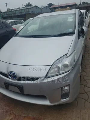 Toyota Prius 2011 Silver