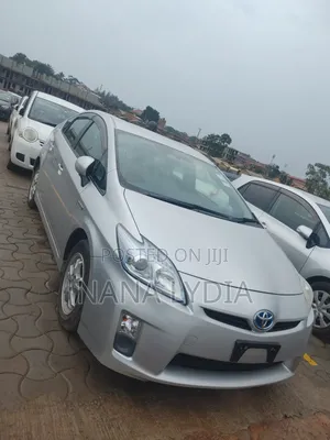 Toyota Prius 2011 Silver
