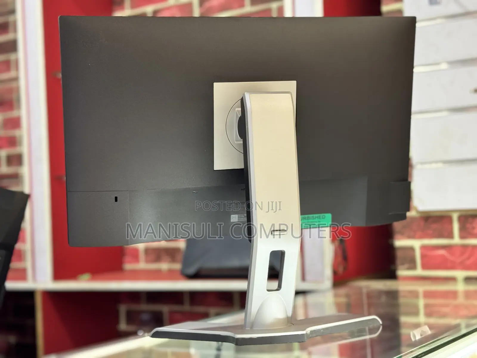 Dell 23 Inch Screen Ips Monitor Hdmi Dp Div Display 