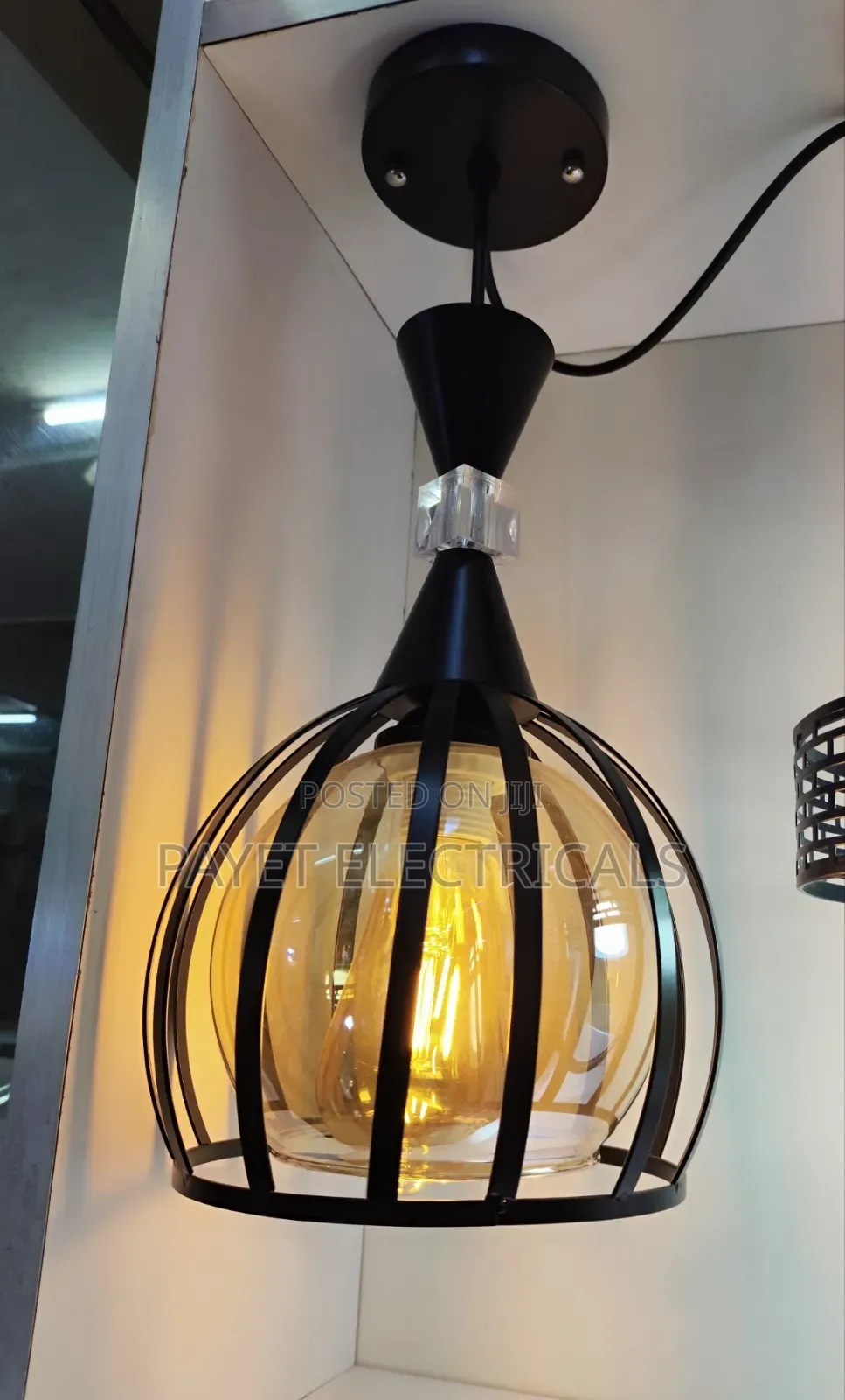 Real Class Lamp Holder With Free Bulb