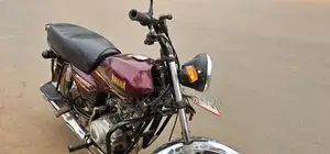 Yamaha Crux 2018 Red
