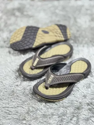Finest Kubua Men's Flip-Flops Sandals