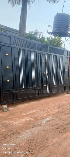Sliding Gate Ready for Pickup