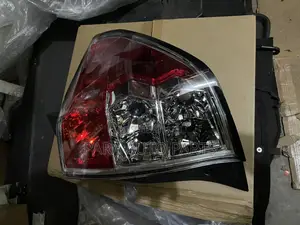 Subaru Forester Sh5 Tail Light