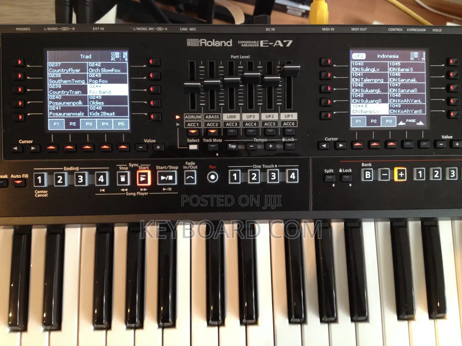 Roland E A7