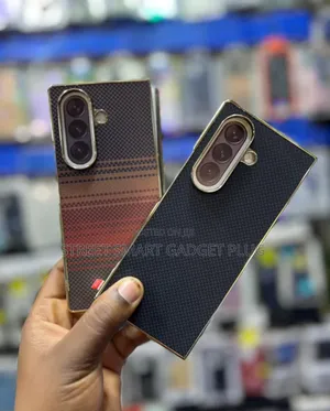 Galaxy Z Fold 7 Cases