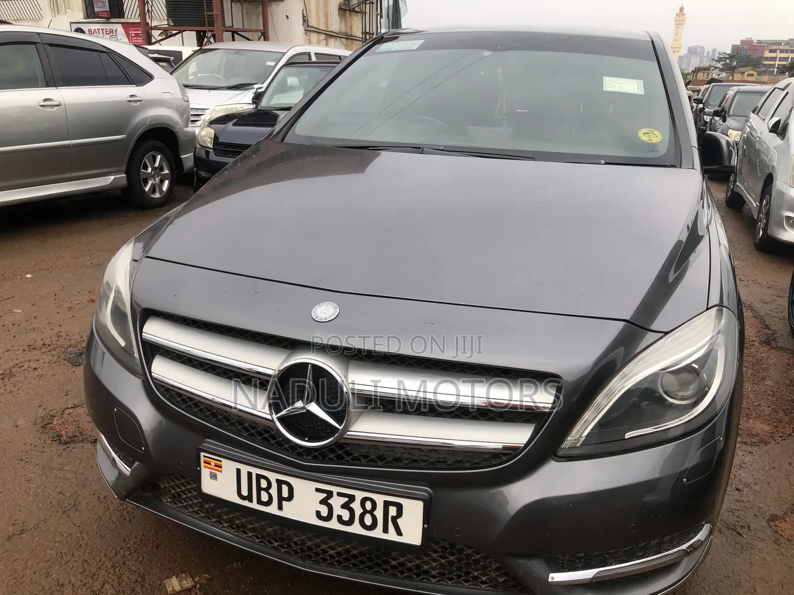 Mercedes-Benz B-Class 2011 Gray
