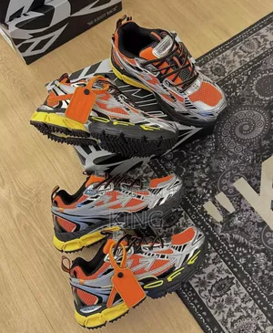 Off-White Sneakers