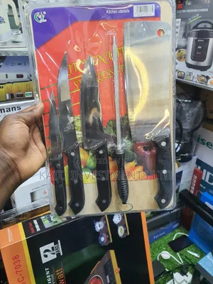 5 Pieces Knife Set With Chopping Board