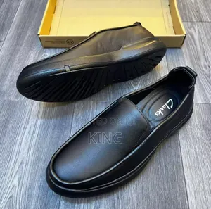 Clarks Men's Formal Shoes Round Toe All Black