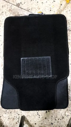 Woolen Black Car Floor Mats/ Carpets