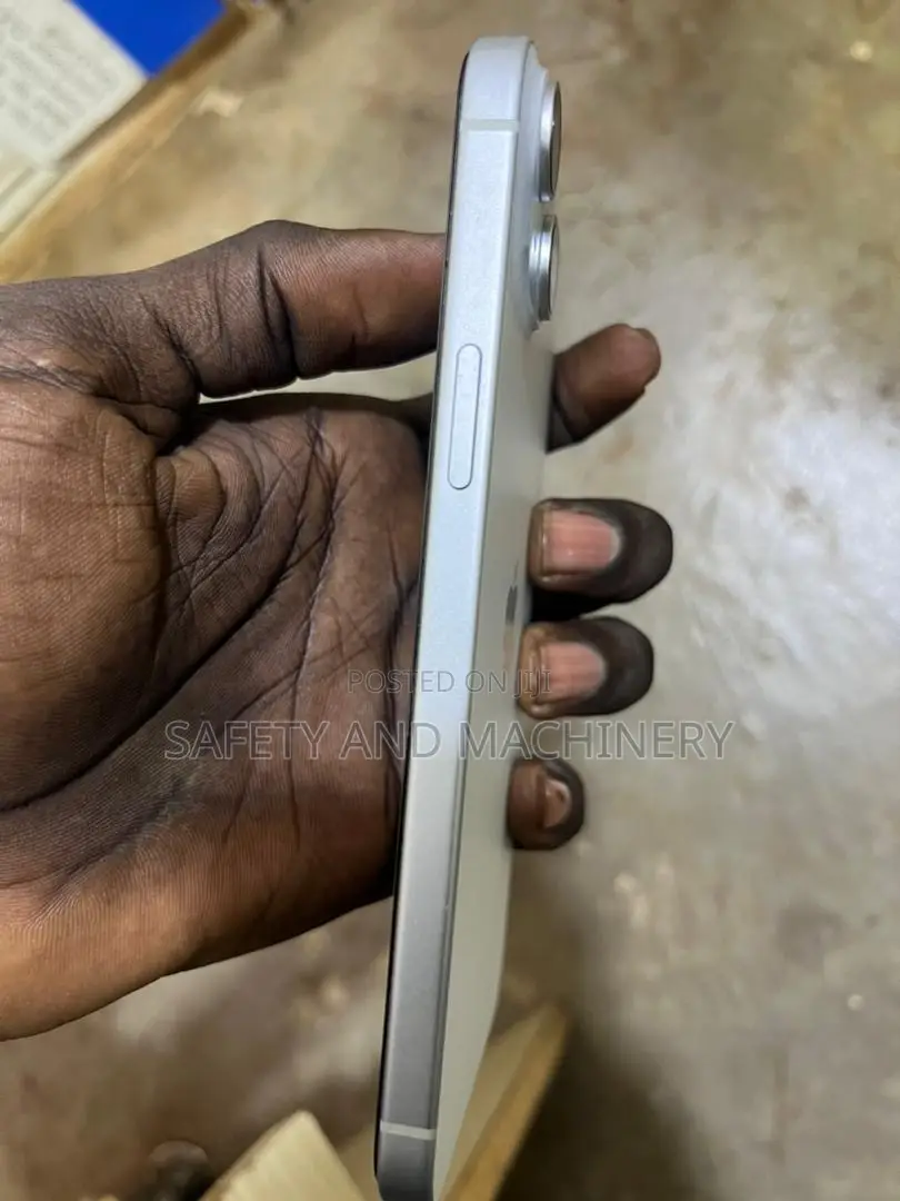Apple iPhone 15 Plus 256 GB White