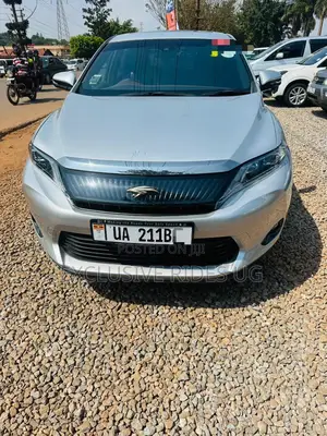 Toyota Harrier 2.0 2016 Silver