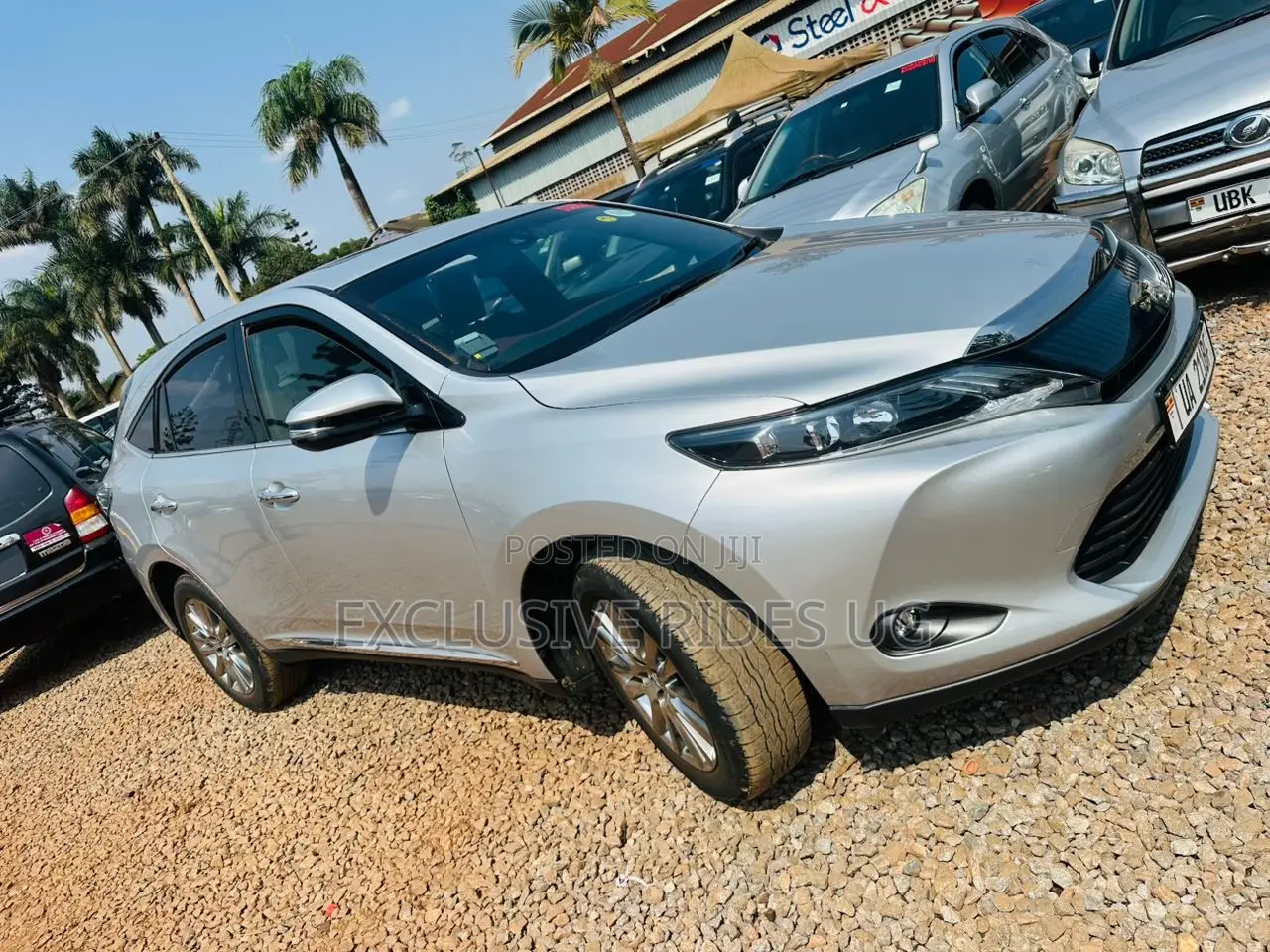 Toyota Harrier 2.0 2016 Silver