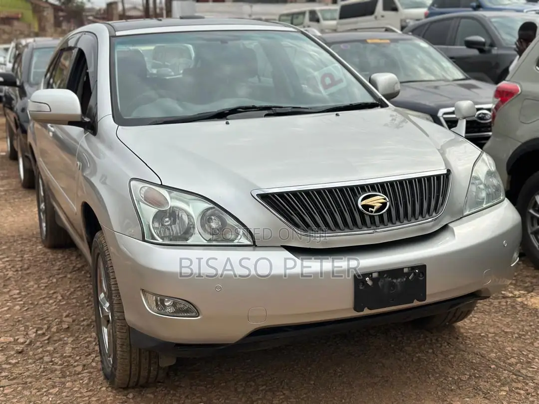 Toyota Harrier 2.4 2012 Silver