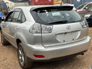 Toyota Harrier 2.4 2012 Silver