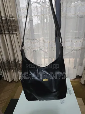 Black Hand Bag Leather