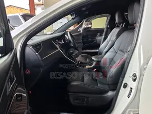 Toyota Harrier 2.0 2016 White