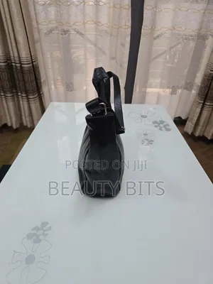 Black Hand Bag Leather