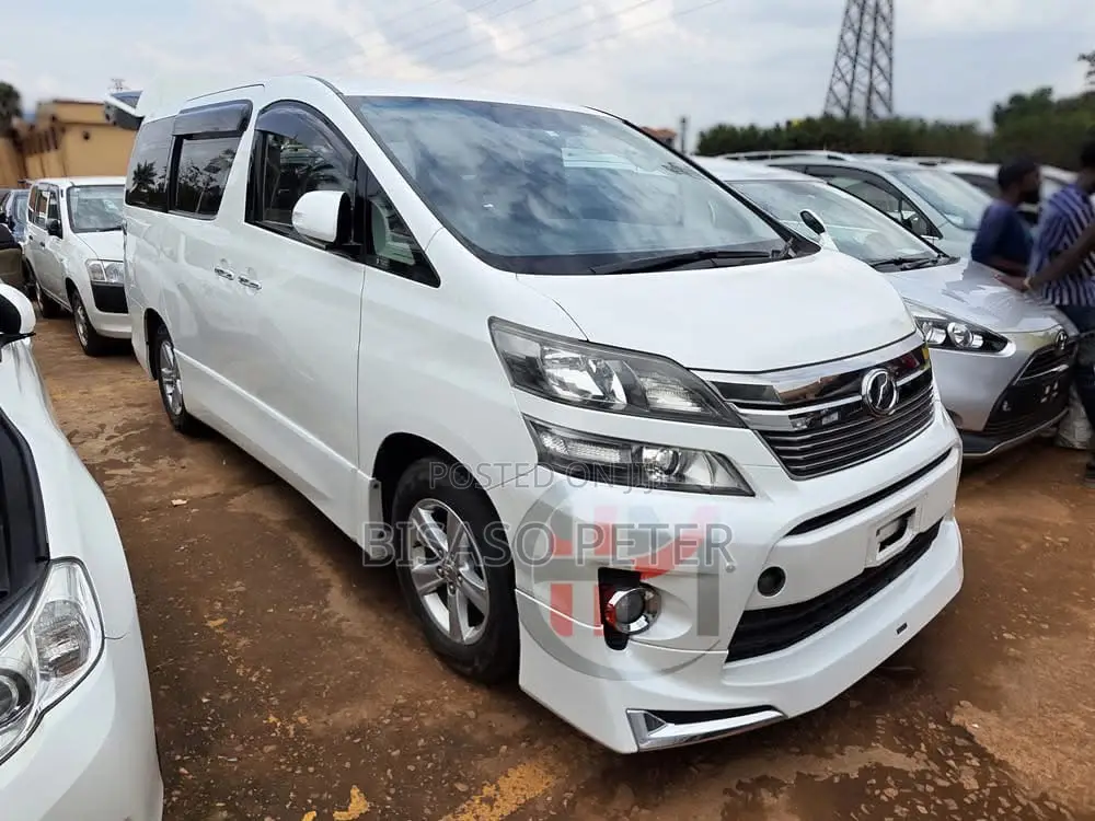 Toyota Vellfire 2012 White