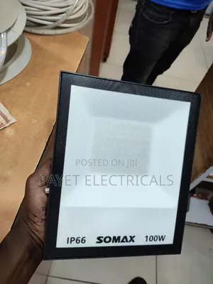 100watts Floodlight/Outdoor Light