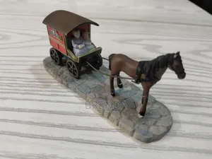 Decorative Figure of Horse Pulling Wagon Candle Shoppe 2002