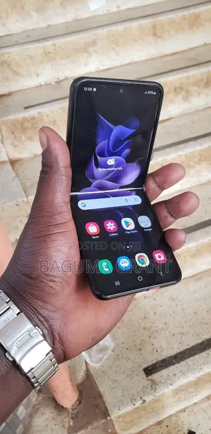 Samsung Galaxy Z Flip 3 128 GB Black