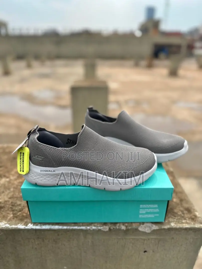 New Classic Laceless Comfortable Go Walk in Stock