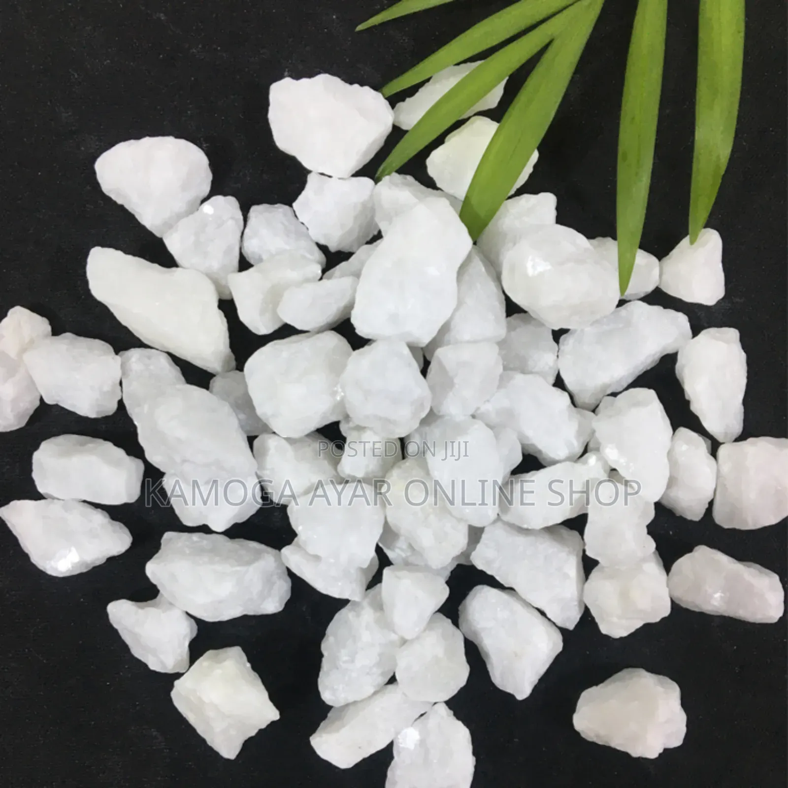White Broken Stone Gravel Aggregate