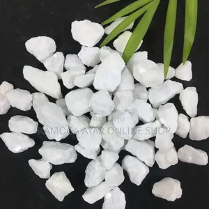 White Broken Stone Gravel Aggregate