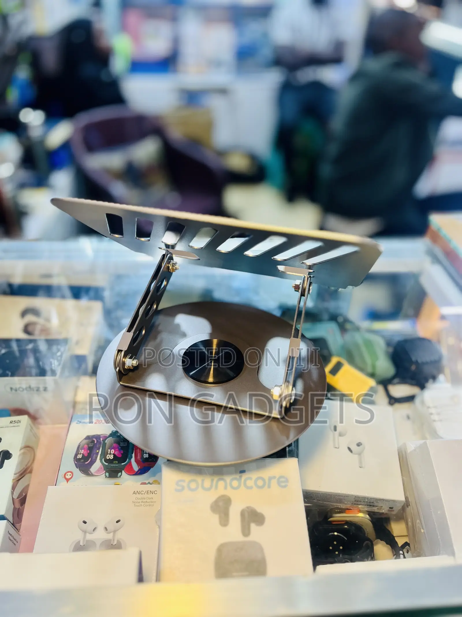 Rotating Laptop Stand