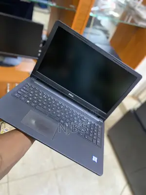 Laptop Dell Inspiron 15 3567 4GB Intel Core I3 HDD 500GB