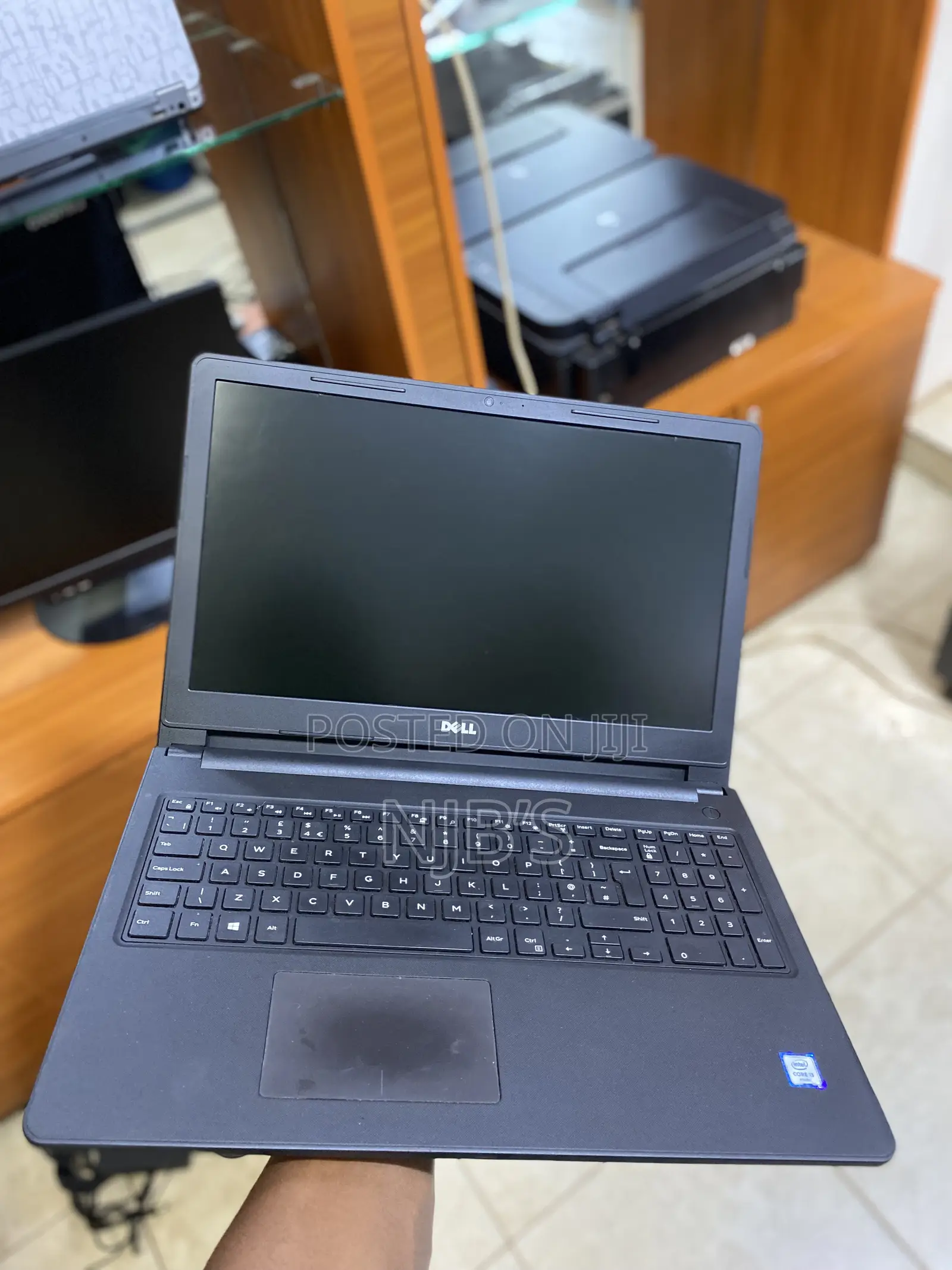 Laptop Dell Inspiron 15 3567 4GB Intel Core I3 HDD 500GB