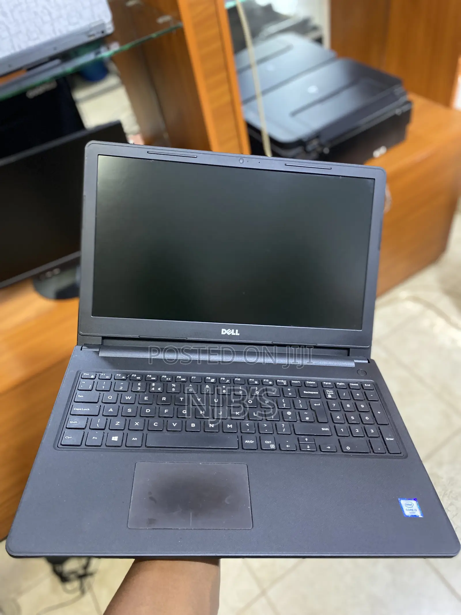 Laptop Dell Inspiron 15 3567 4GB Intel Core I3 HDD 500GB