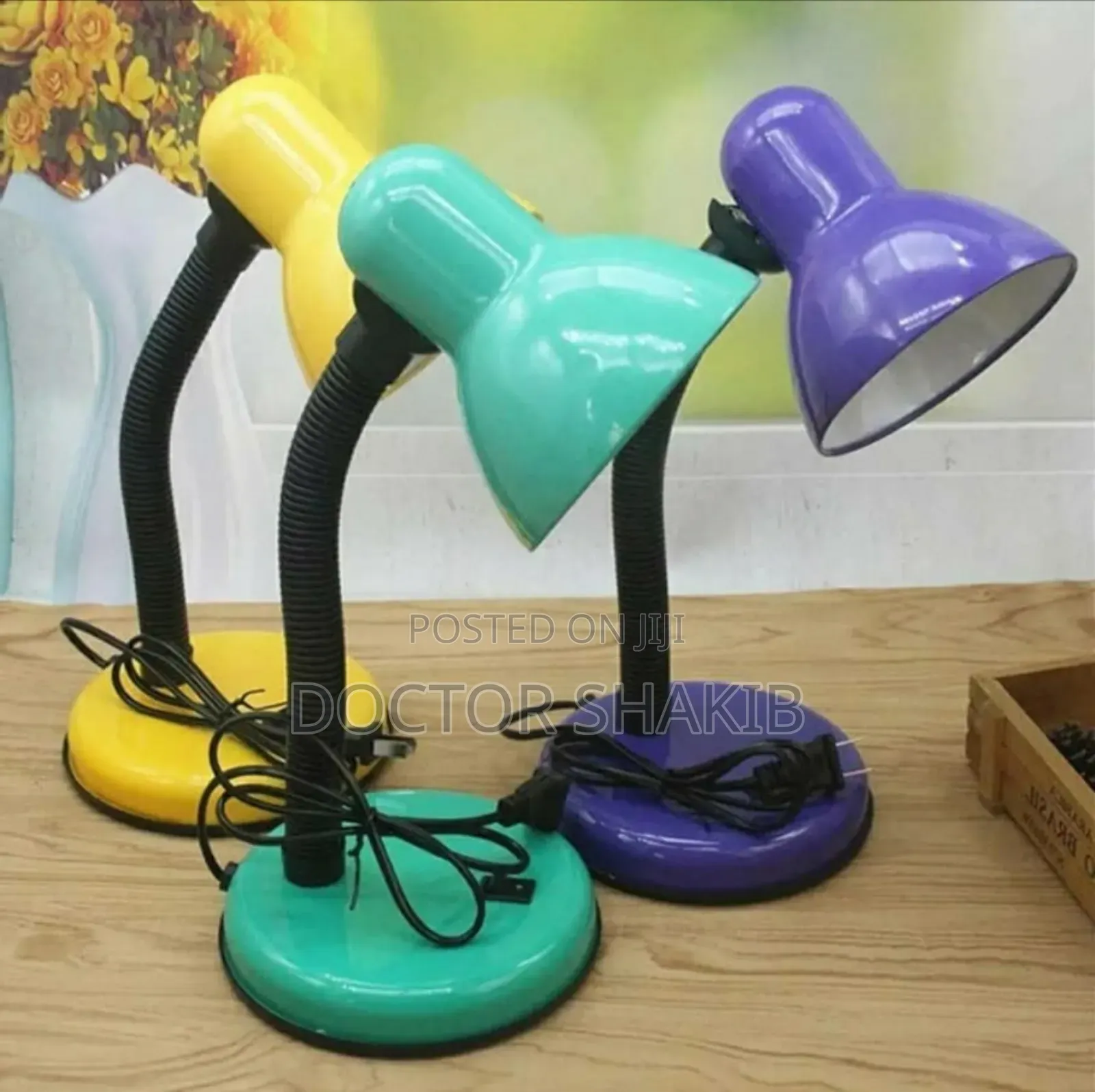 Luxurious Metal Adjustable Desk Lamp