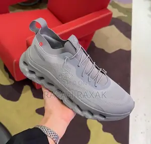 Original Mid Grey On Cloudtilt X Leowe Running Sneakers